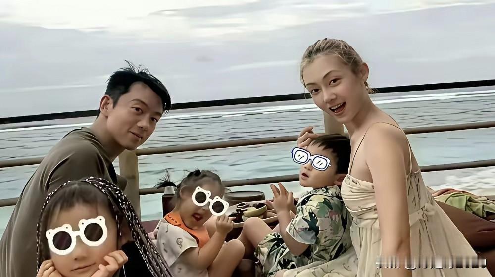 估计郑凯的老婆苗苗是易孕体质，三年时间生了三个孩子，虽然郑凯说过老三是一个意外本