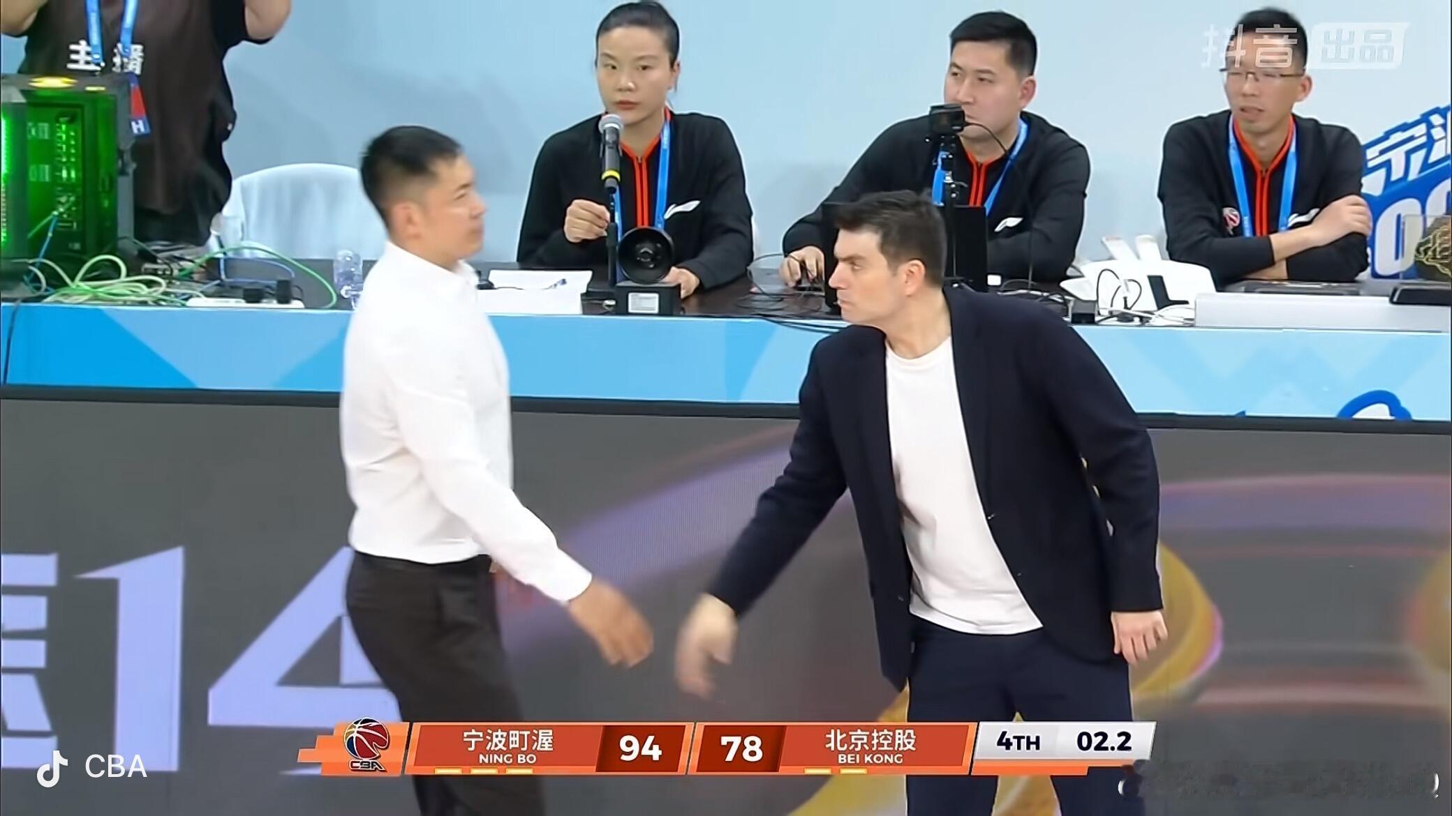 北控不敌宁波无缘季后赛2026年4月24日CBA常规赛收官战中，北京控股男篮客场