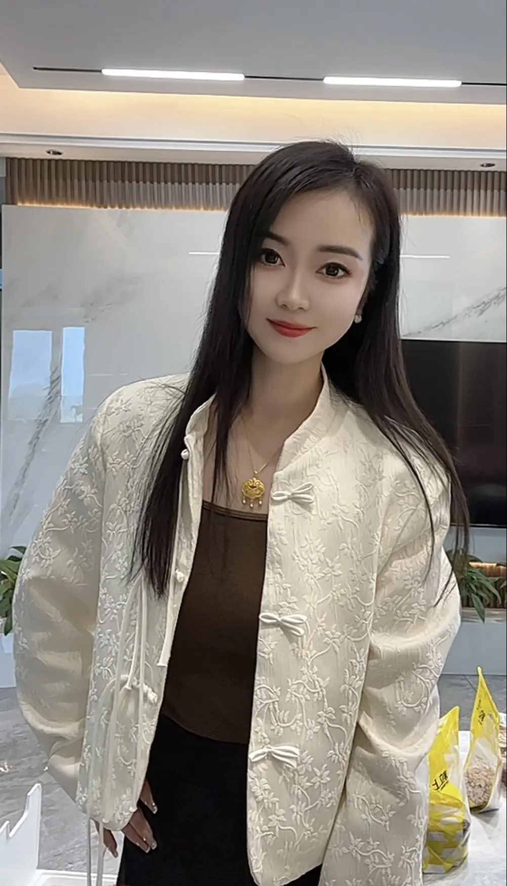 酒干了瓶卖我吧，酒干了瓶卖给我吧