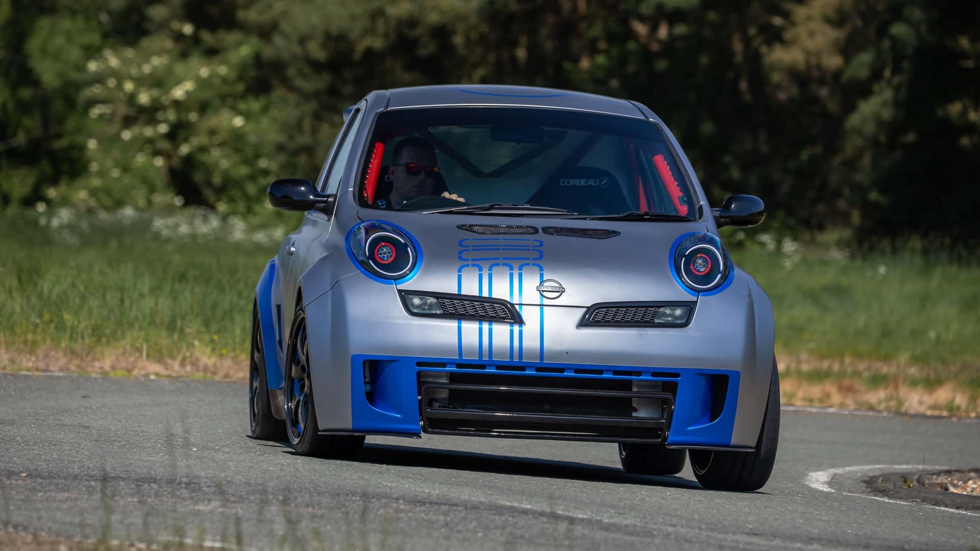 Restomod Nissan Micra 350SR ​​​