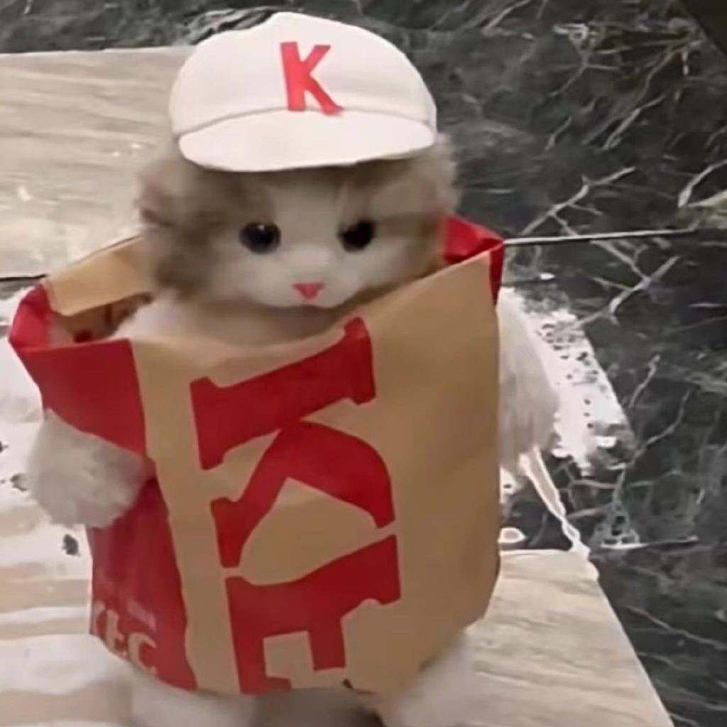 #随机头像# 在网上随机抓取到的一些有趣头像 ​​​