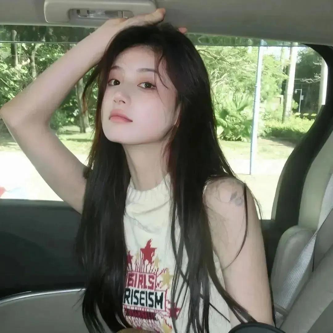#一句话形容夏日生活#夏天当然要用绿色头像#头像# #分享夏日清新照#