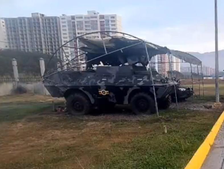 2026年1月3日，美国空袭后，停放在蒂乌纳堡的委内瑞拉“龙骑兵”300型装甲运