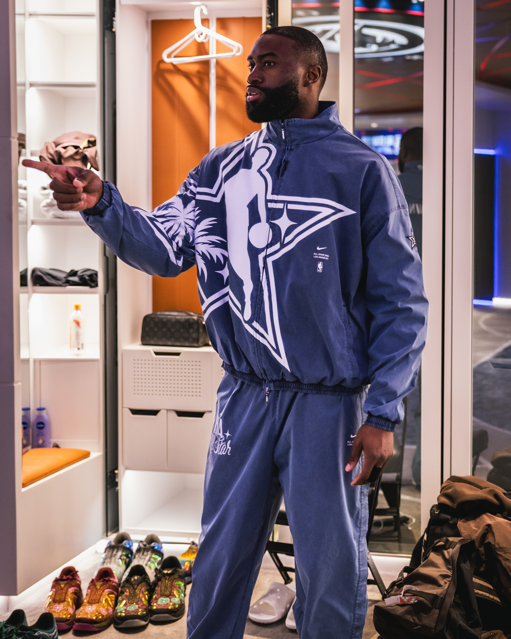 这全明星赛热身服也太帅啦吧😍😍😍波士顿凯尔特人 ｜DifferentHer