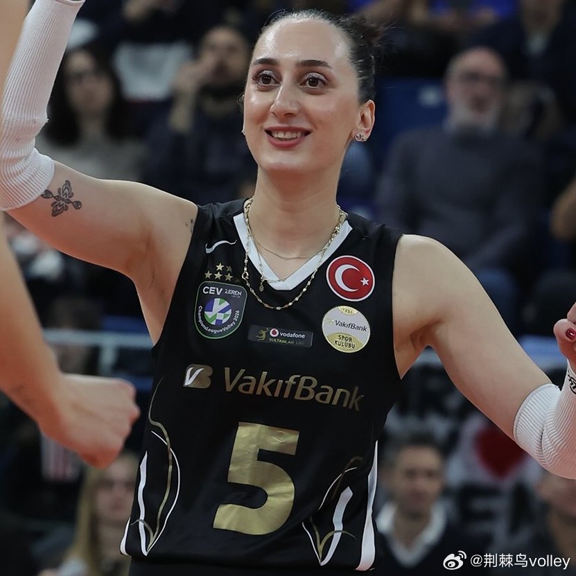 从2009年加盟瓦基弗银行，17年时间，自由人阿依卡奇跟随俱乐部已经拿到了21座