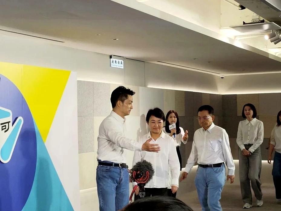 卢秀燕出任蒋万安竞选主委，称台北需要有能力、正派的市长
台湾县市长选战倒数40天