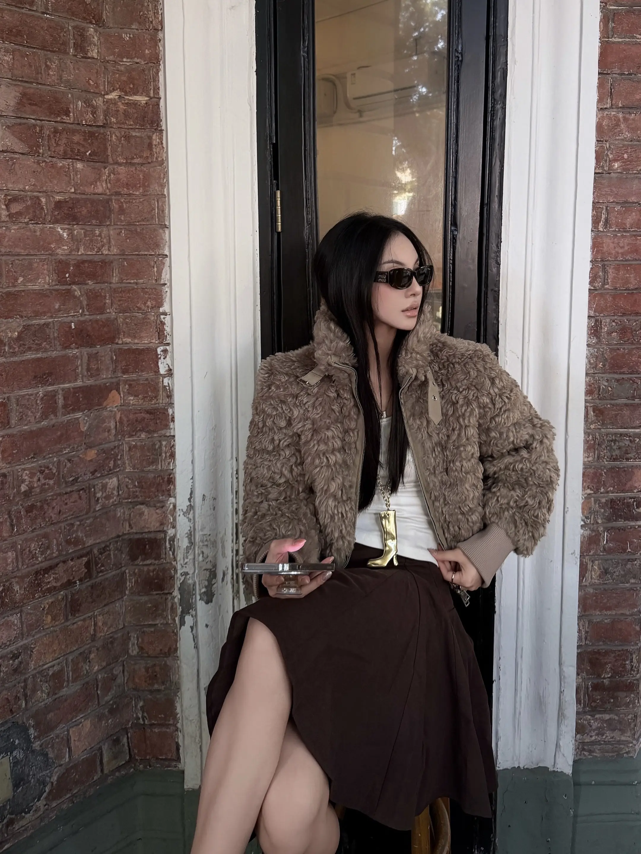 允许自己内向，允许自己嘴笨，允许自己失误，允许自己迷茫，允许自己不被人...