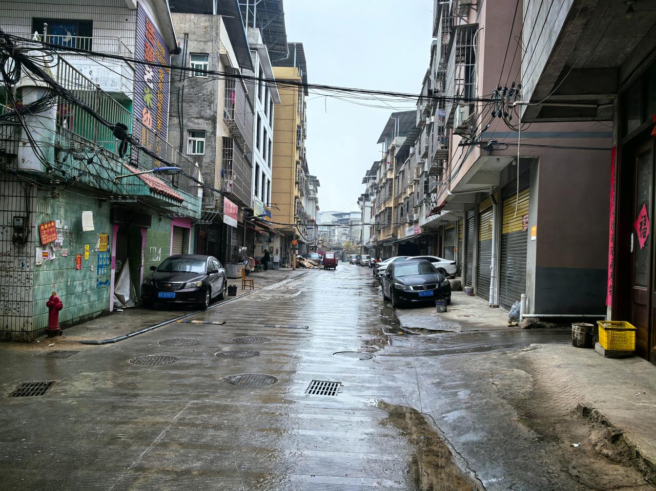 桂林的城中村根本拆不完！拆了又建，建了又拆！七星区的和平村拆了桂海铁路以西片区的