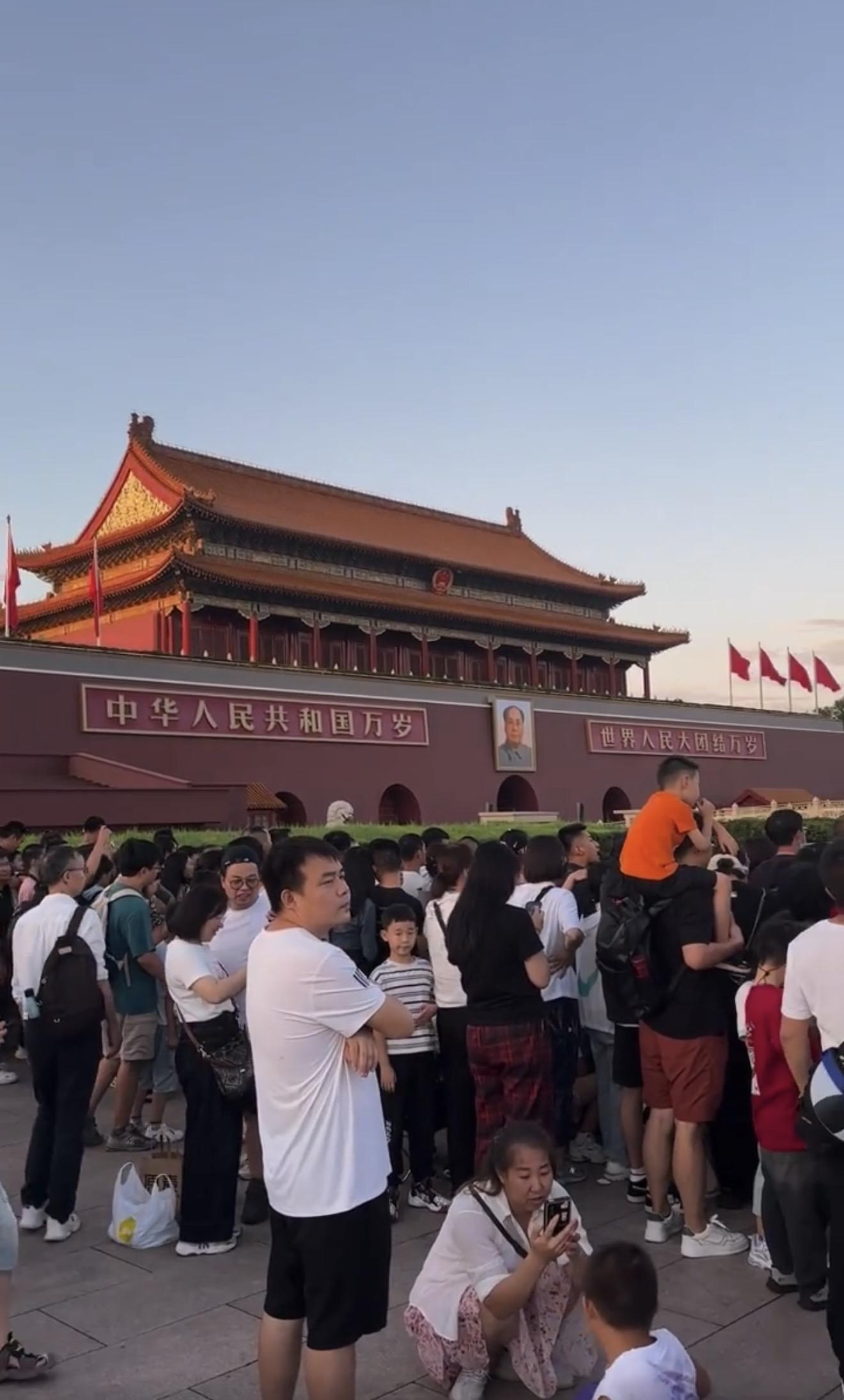 祝祖国繁荣昌盛 我爱我的祖国 首都 场面壮观 人山人海太热闹了