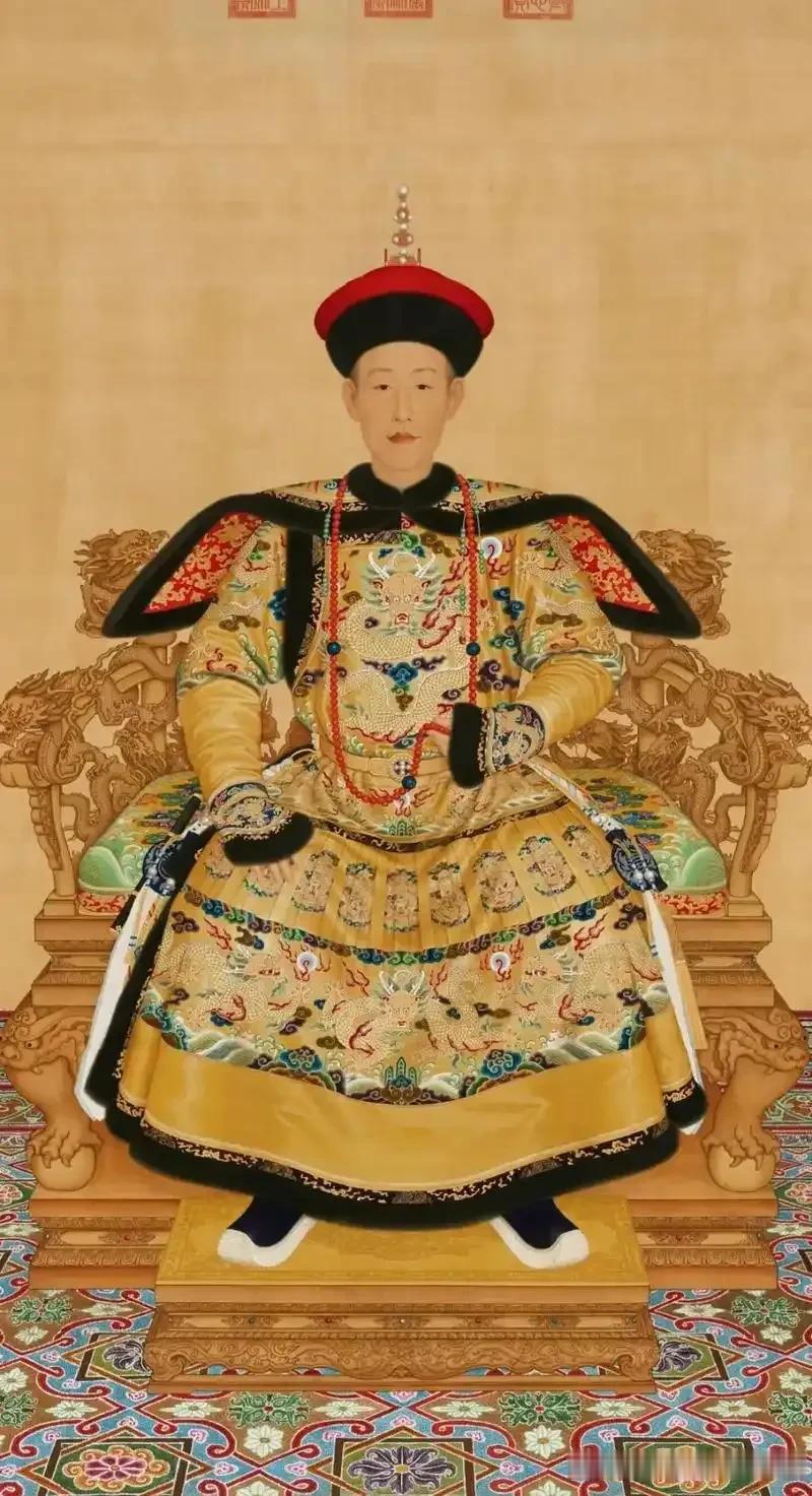 只有资深球迷才懂的球员绰号梗！
首当其冲的是被球迷亲切的称为乾隆的球员！乾隆实际