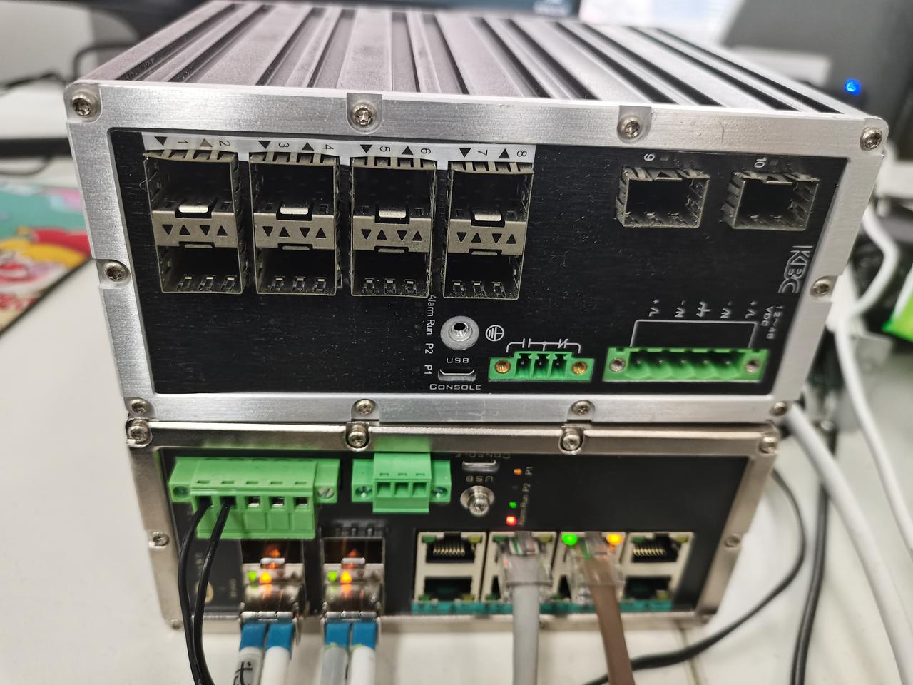 公司的交换机产品正在测试，调试中！