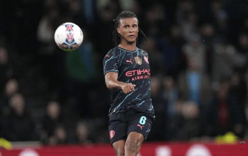 据西班牙媒体《世界体育报》副主编Ferran Martínez的报道，该媒体更新