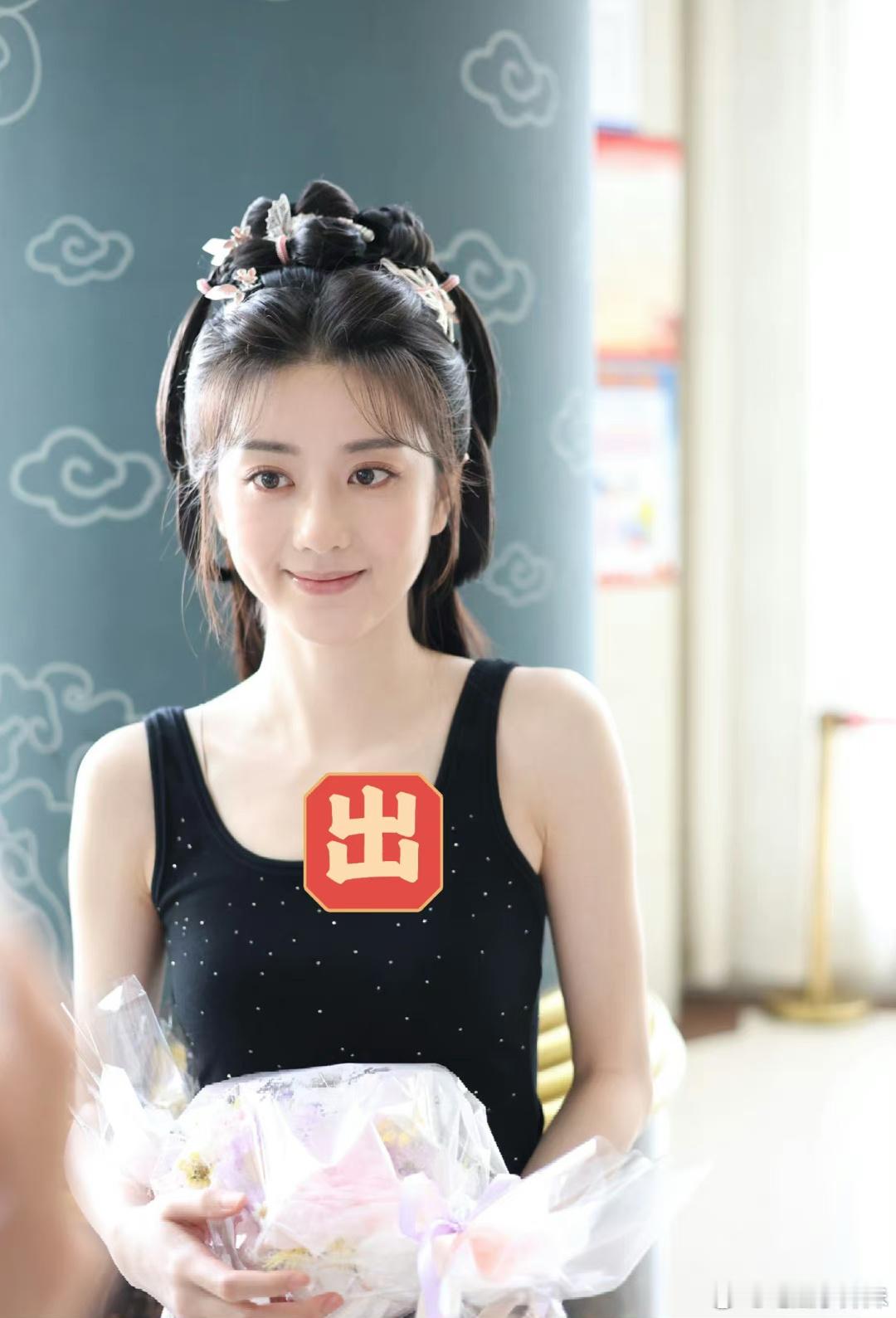 赴山海剧内最漂亮的女演员我觉得是李凯馨和陈钰琪，娜扎剧内一向不行。 ​​​