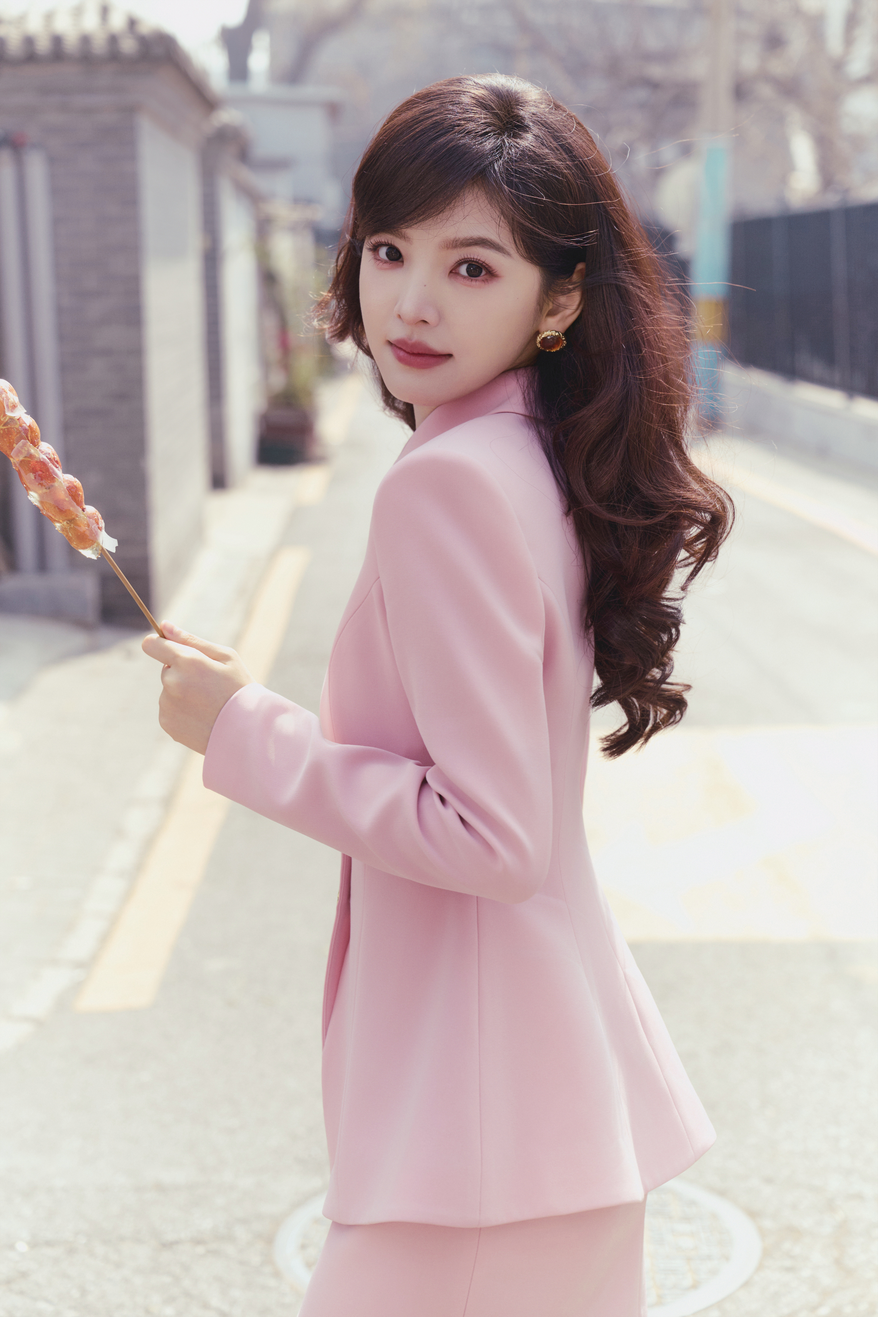 章若楠 × 今日新剧「冬去春来」剧宣活动，身穿 Maison Wester 20