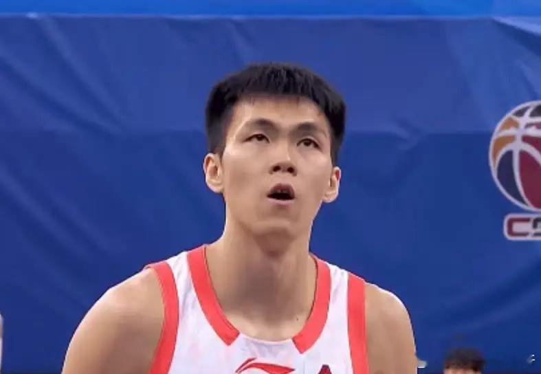 创纪录！新科探花庞峥麟34分生涯新高 3战两次30+率江苏首胜北京时间12月23