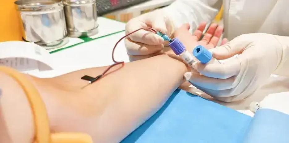 2024年，中国多地门诊，艾滋病确诊率悄升，却常被忽略：为何高风险行为一念之差，