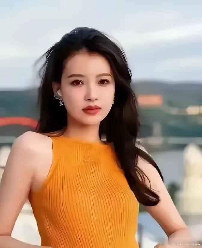 孙怡这真人秀一播，人设彻底崩了？当初那个独立大女人的形象，现在看全是装的。家都懒