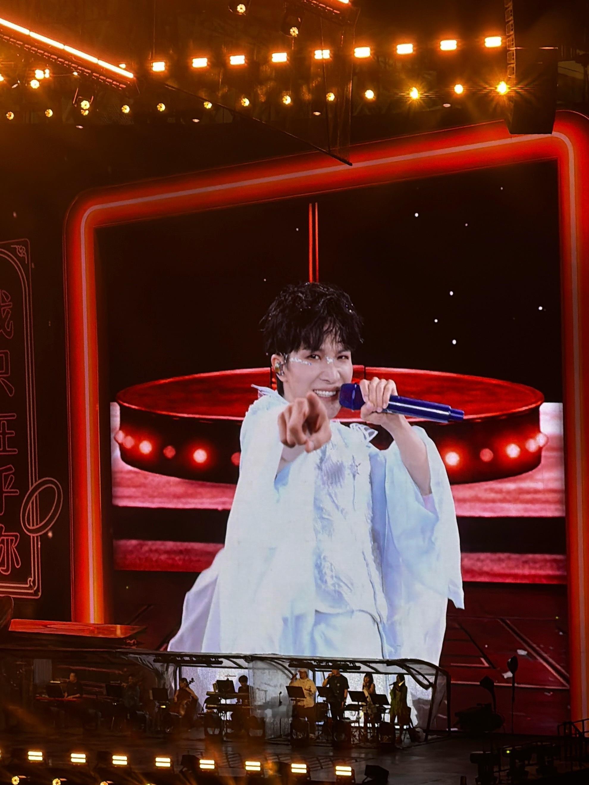 周深2026深深的巡回演唱会 我只在乎你🫵🏻✨ 