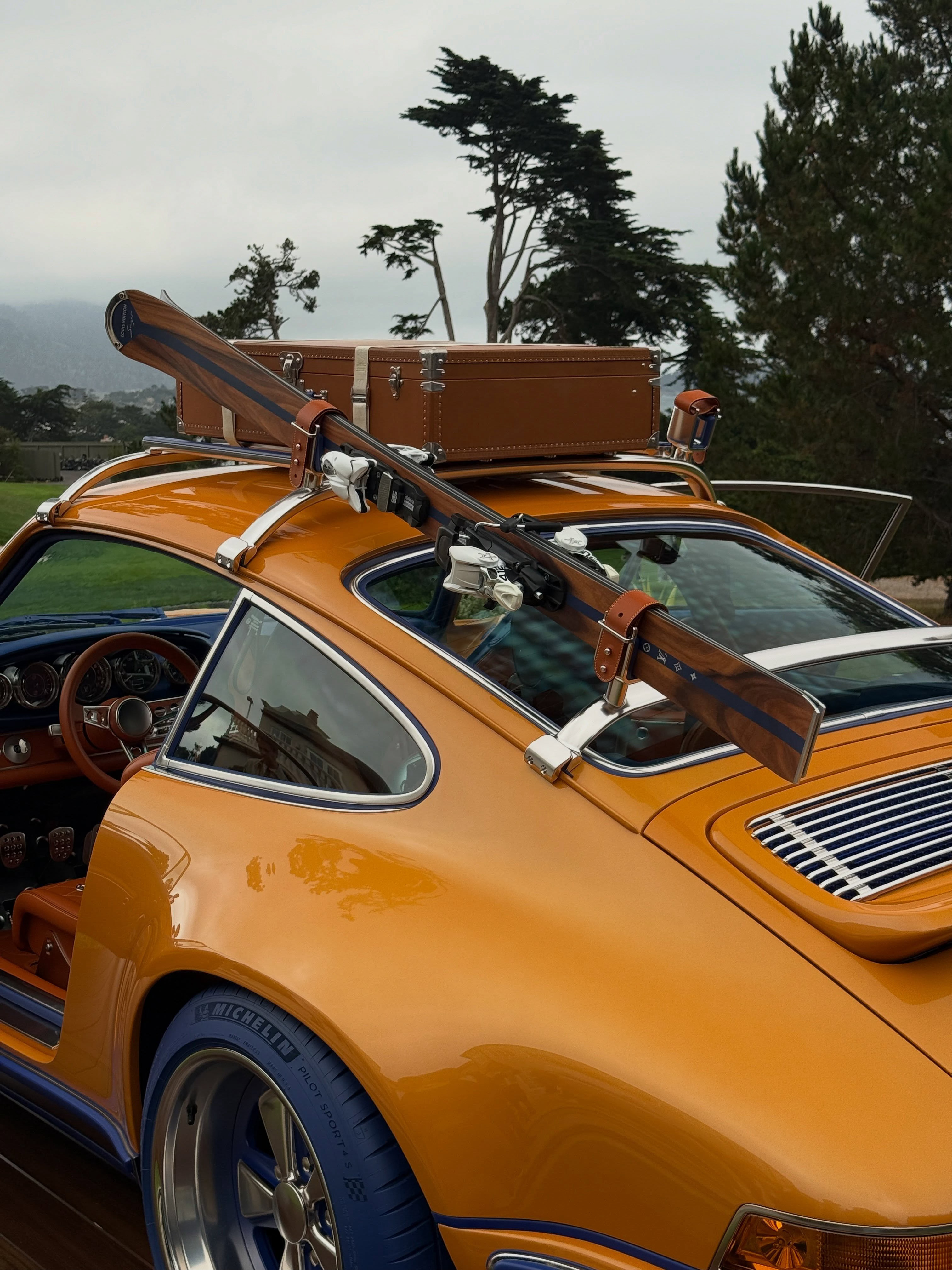 Louis Vuitton x Singer 911 