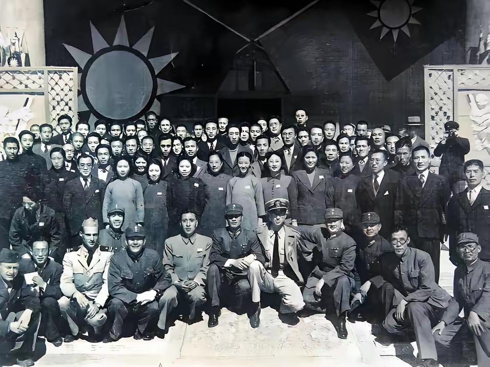 1940年9月9日，一个被日本宪兵折磨了三百多天的年轻人在北平走向刑场，他就是2