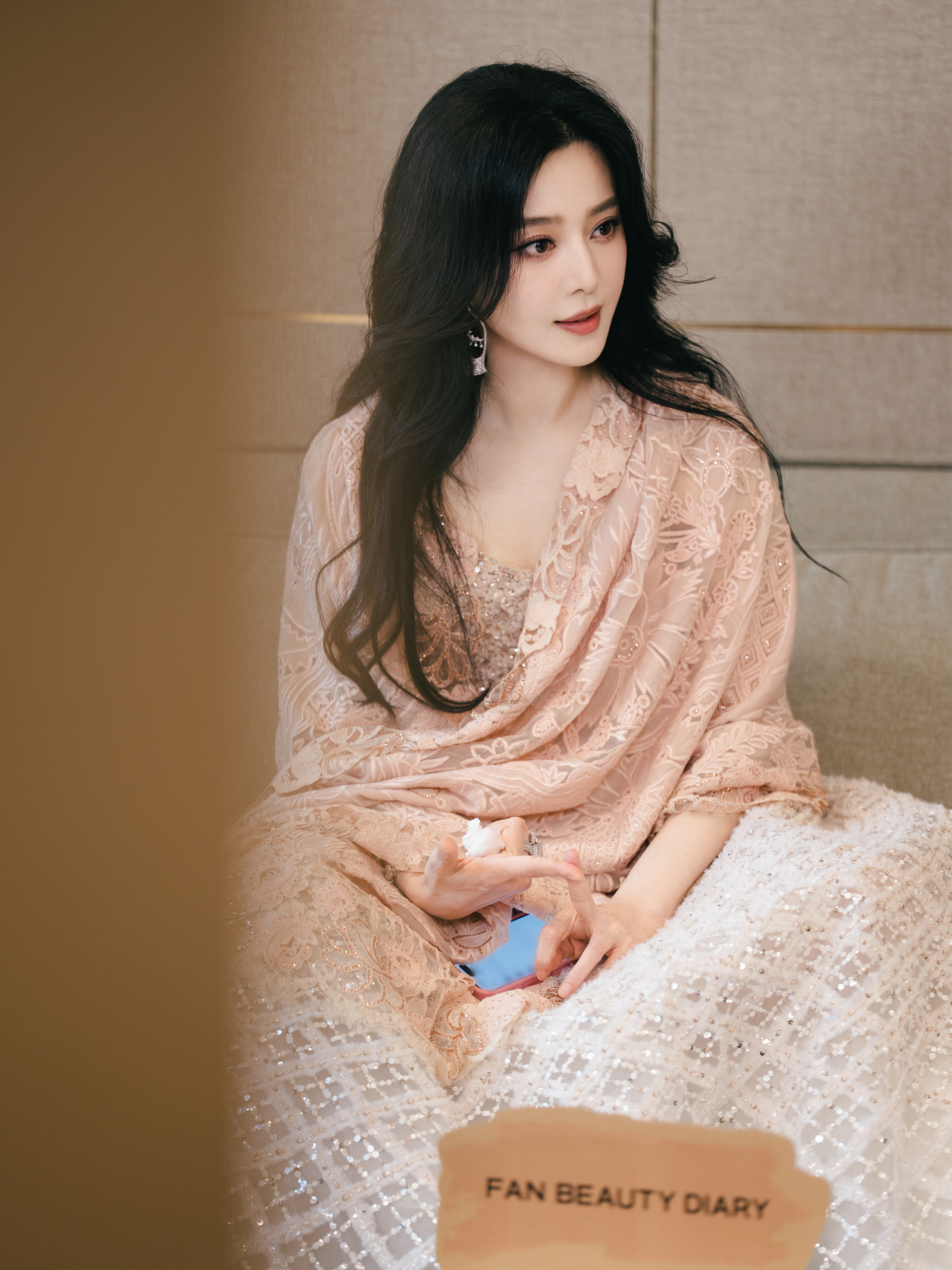 未来，将持续深耕东南亚市场，逐步拓展全球布局，以东方美肤智慧结合本地化创新，让范