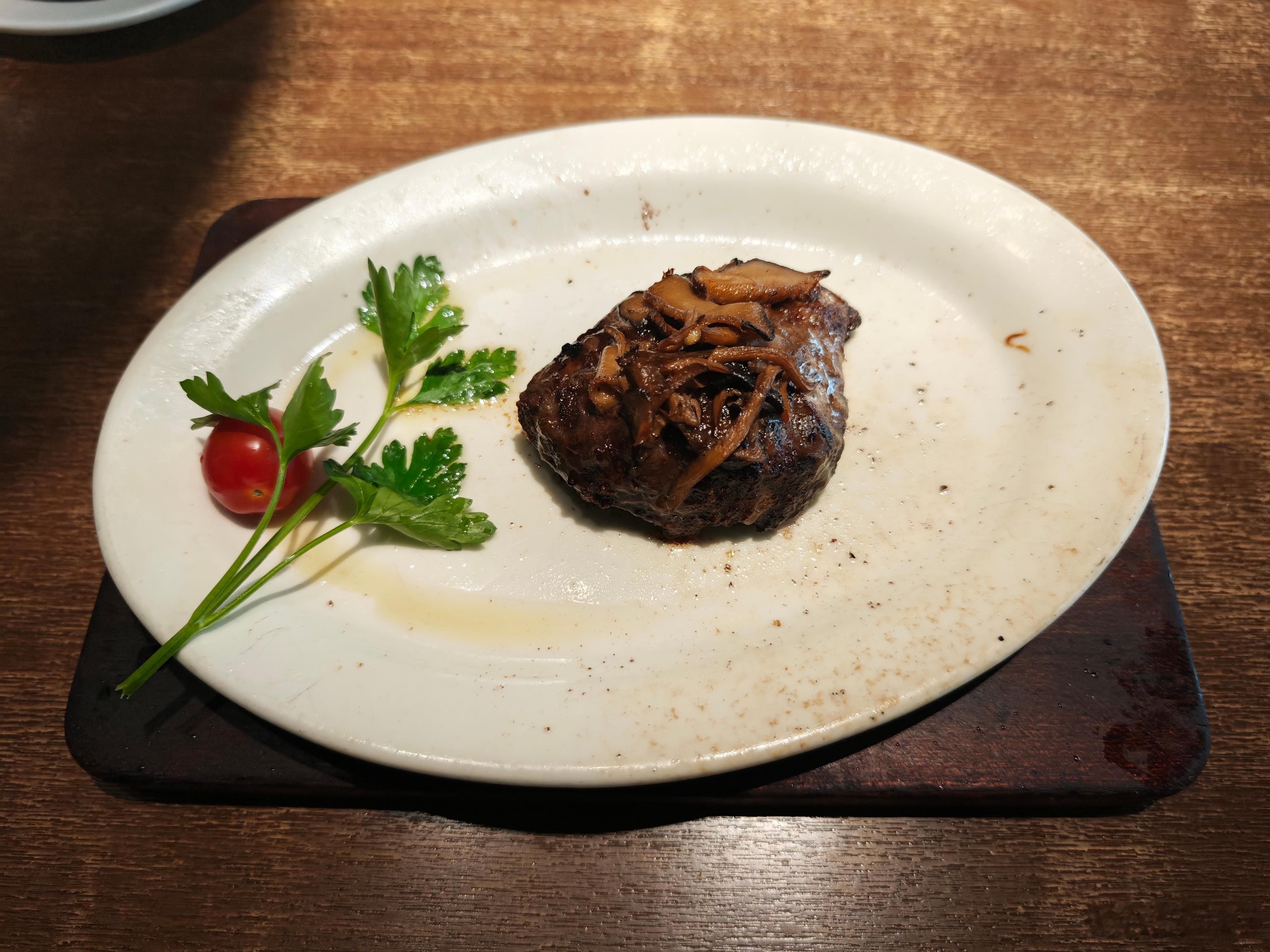 炊烟一缕安家处饭香三餐忘世愁 北京