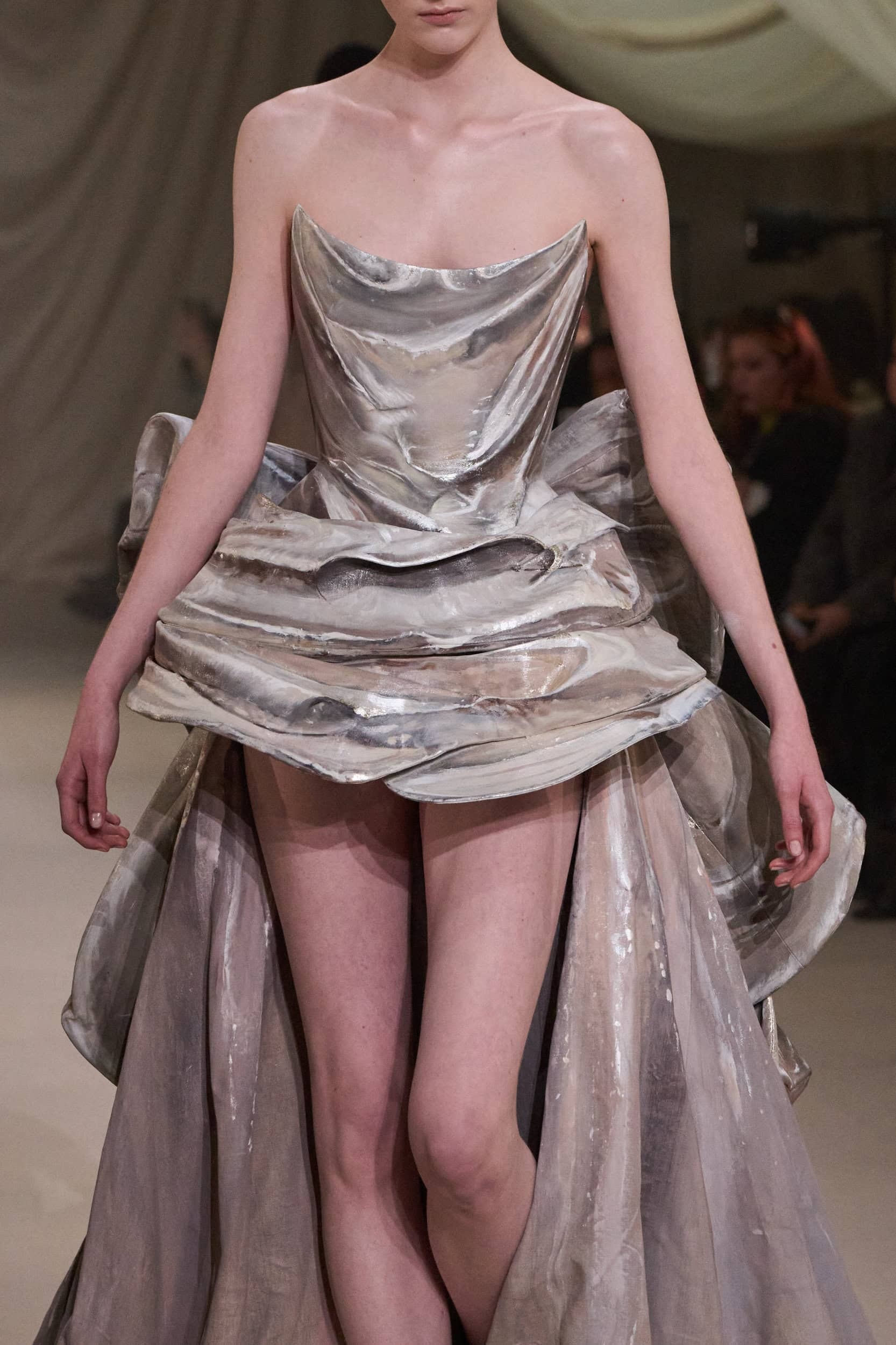 Ashi Studio 2026 春夏高定暗黑浪漫的雕塑感美学  ✨Coutur