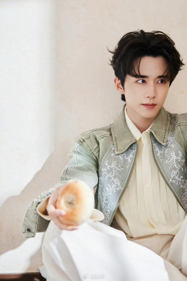 你好星期六全员晒SBTI测试结果全员趣味晒出测试答案，张新成幽默解读自己是DUA