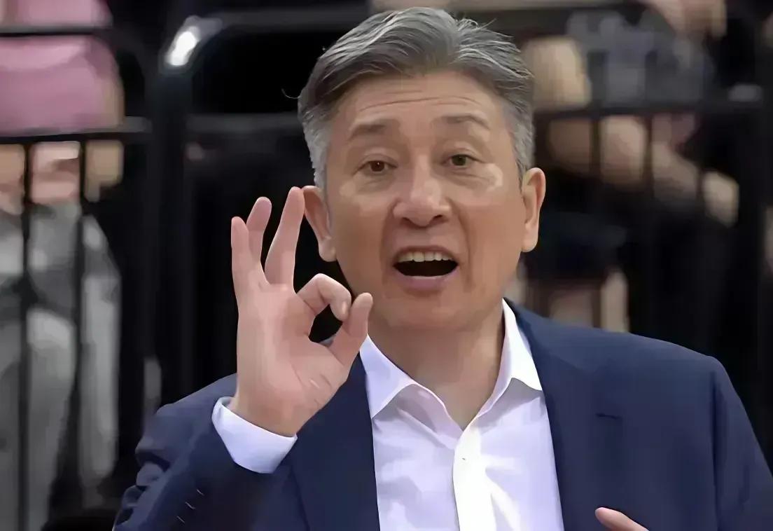 新赛季CBA三大黑马球队都是谁？
1 第一大黑马球队---深圳队
深圳队这个赛季