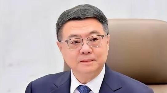 谬论惑众！卓荣泰颠倒黑白谋“独”，注定逆势而行
 
5月19日，卓荣泰公然发表“