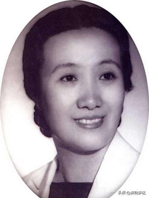 1972年10月，一个97岁传奇人生的最后25年，从一扇铁门开始：她出狱那天，没