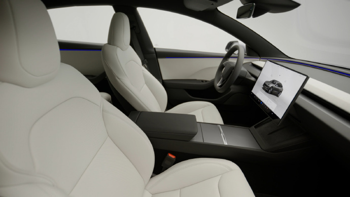 新款特斯拉Model3值得买吗 】10月1日，特斯拉Model 3全系迎来产品更