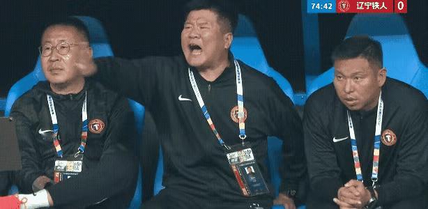 想当初，弯弓射雕，谁与争锋，有个性，现在的球员，真找不到，当年大羽那样灵性。