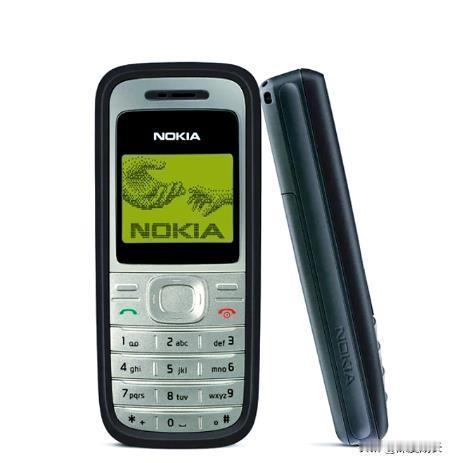 但聊起这个话题，满是几代人的集体回忆，不同年代的人，第一部手机几乎刻着专属的时代