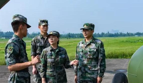 抓贼高手现身！西部战区，一位名叫高雪莲的审计员，硬是凭一双“火眼金睛”在成千上万