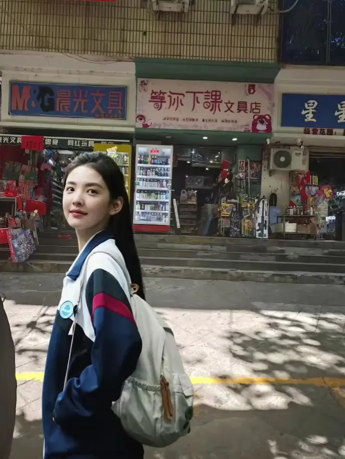 在失去的所有人里  我最怀念的是我自己