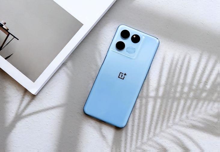 这不太正经的数码爱好者又来唠手机啦！

一加Ace 6价格2339元，这价位可太