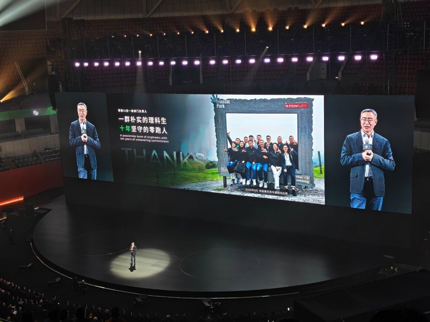 零跑跟其他新势力不同的地方就是：这几年没有出现战略决策错误这就很神奇，大伙有跑得