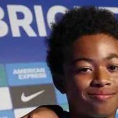 我们首先是中国人 再是球迷