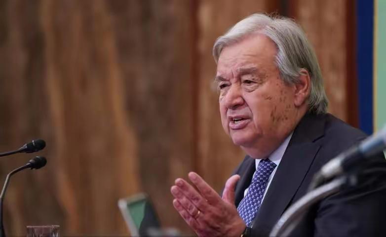 外媒报道，联合国秘书长古特雷斯20日在东京举行的记者会上说：

“外界原本认为，