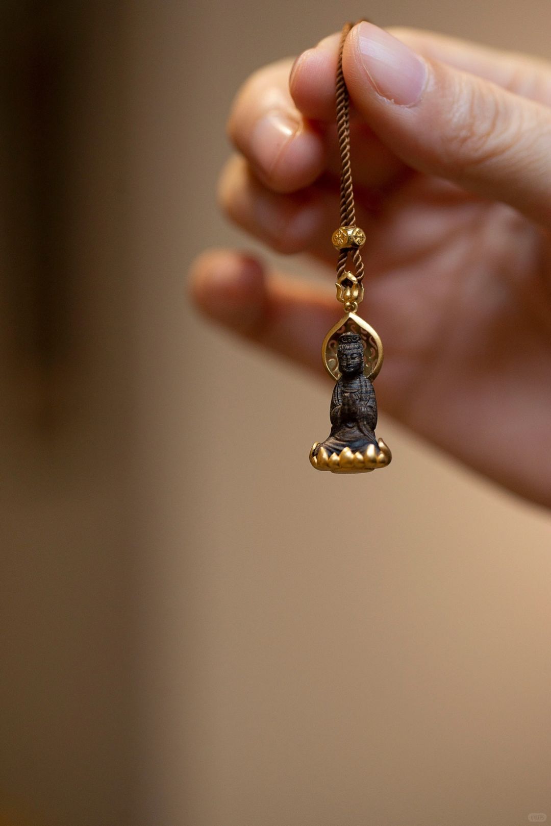 沉香随身佛，可以陪伴一生的护身符