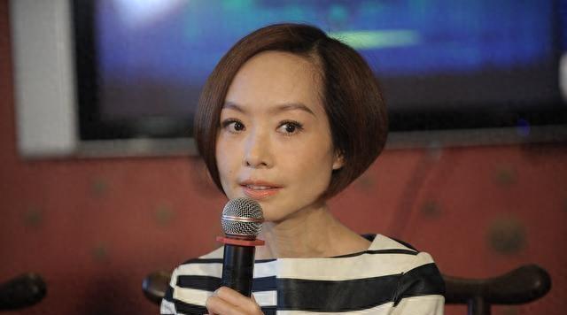 “我嫁了个败类！挺着怀孕6个月的肚子去离婚，这才是我暴瘦成‘骷髅人’的真相！”鲁