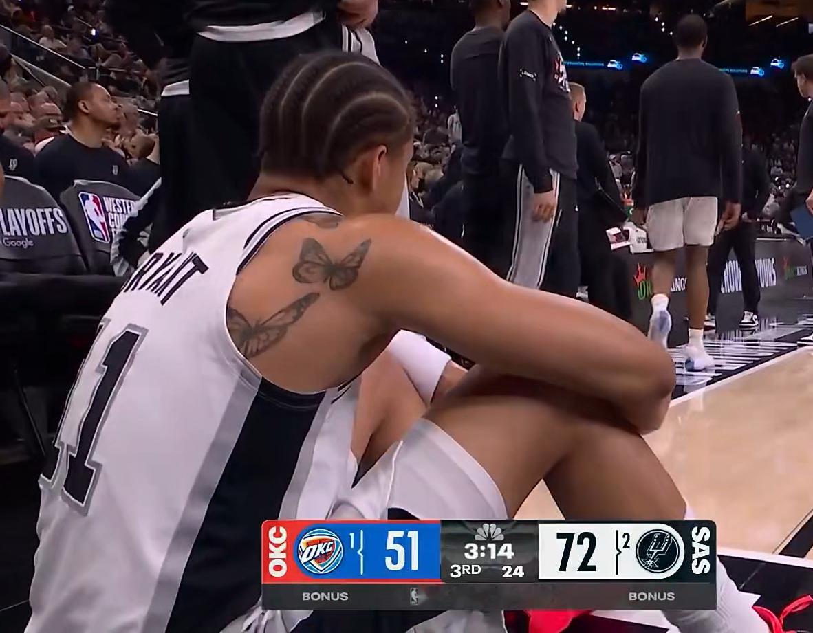 虽然马刺大比分领先，但是卡布感觉已经碎了雷霆vs马刺NBA