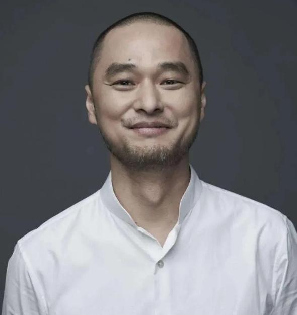 “如果想不得癌，少得癌，就一定要放开。内心要强大到混蛋，你就得癌的机会就会少一些