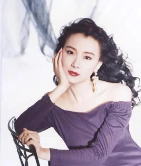 1998年，有个富商看上了台湾第一美女萧蔷，跟她开出价格“给你50万，陪我一次”