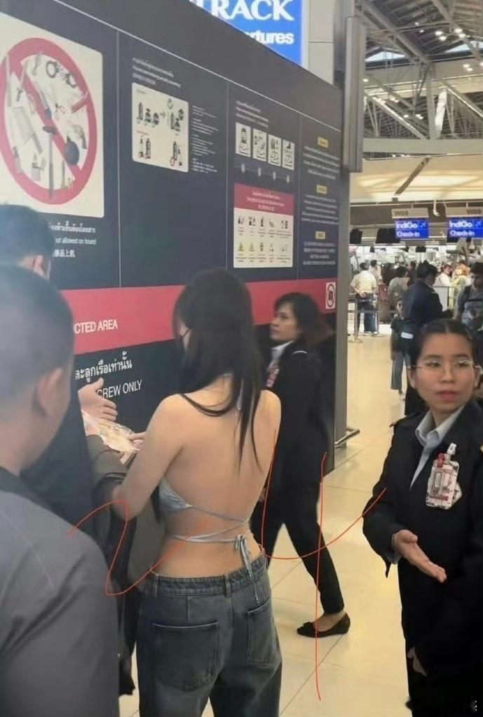 曝虞书欣何与崩了虞书欣超级美