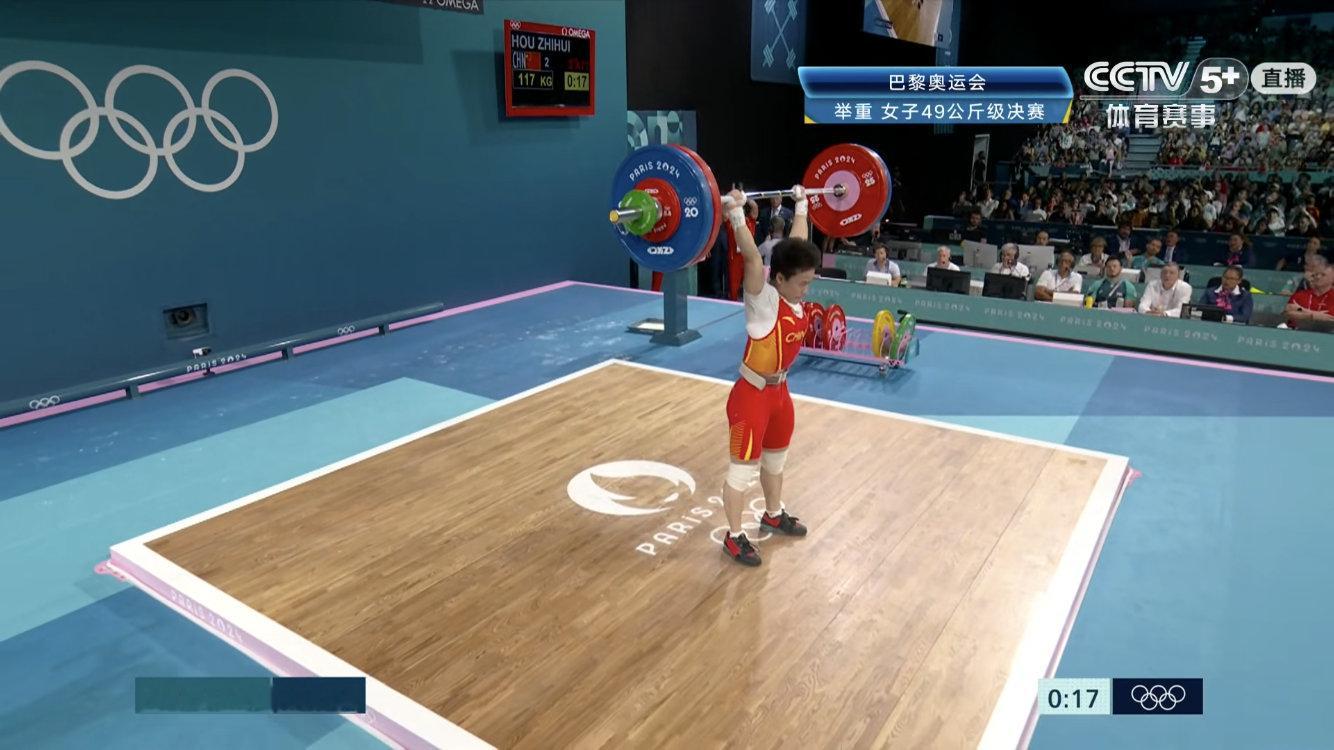 #侯志慧举重金牌# 侯志慧最后一次试举机会逆风翻盘，1公斤力压竞争对手夺金实现卫
