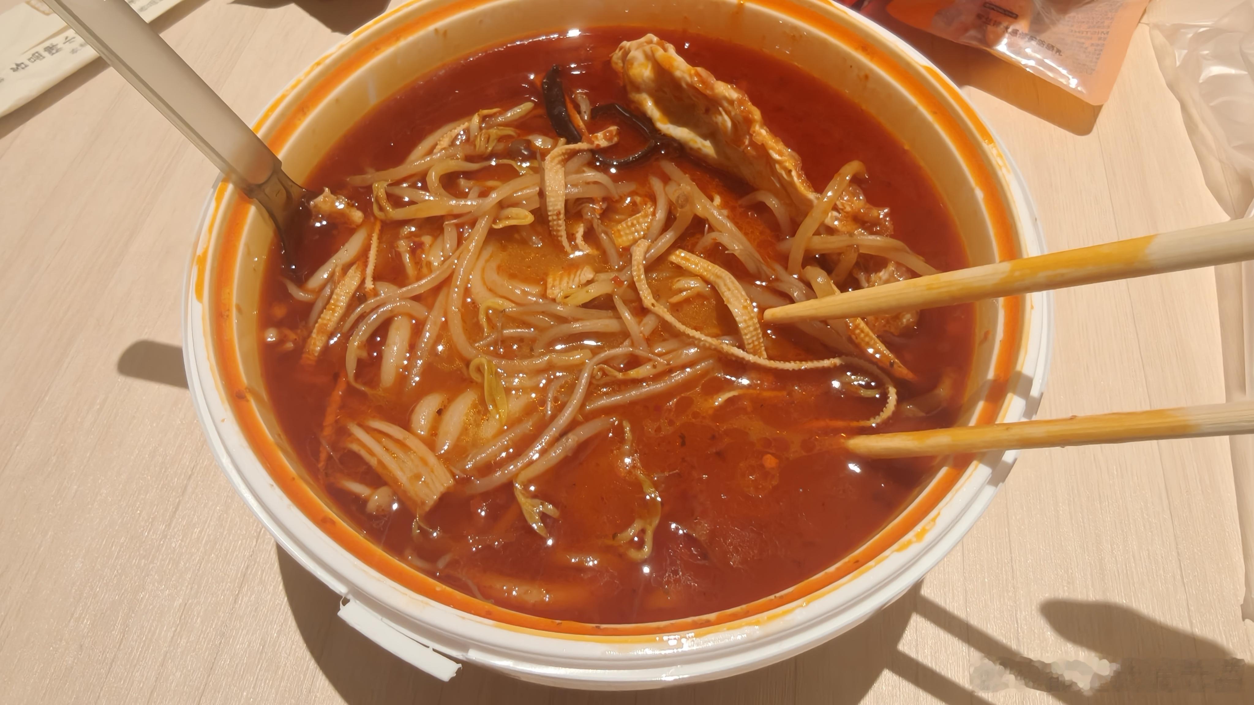 我饿了 