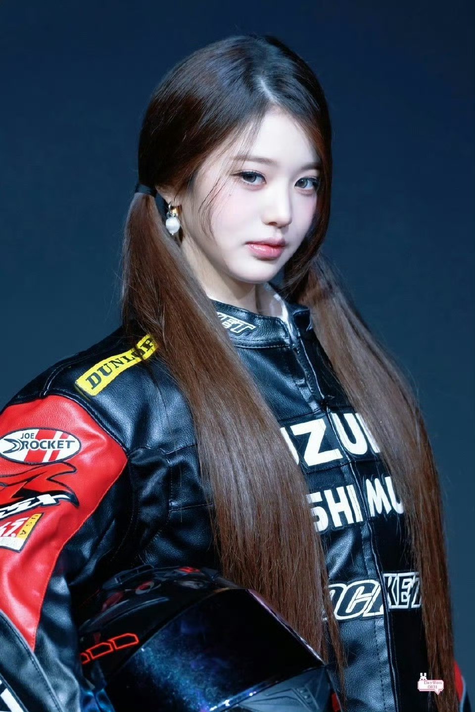 张元英签售态度 欧尼呀元英的照片真的很适合当头像