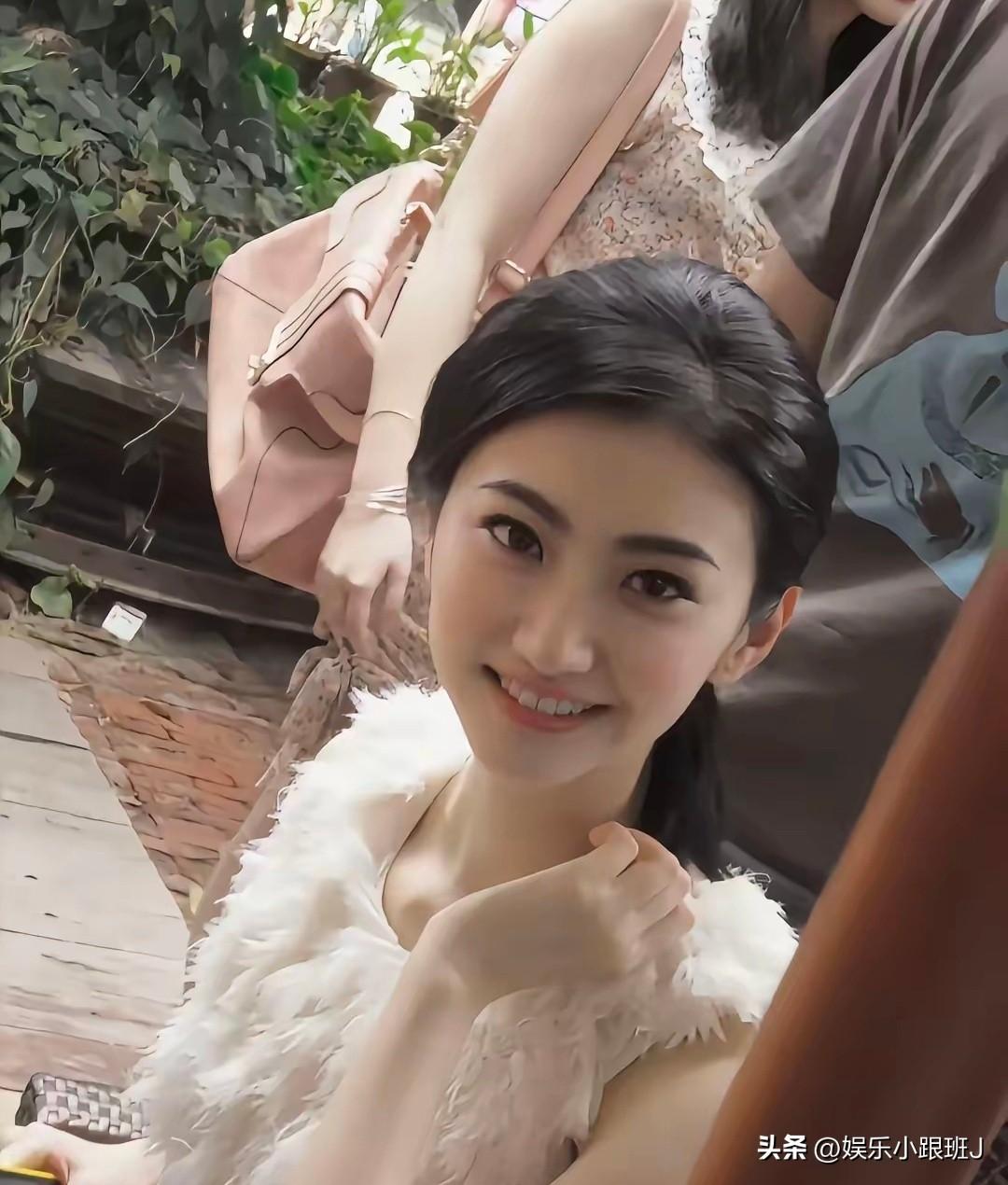 ​​​，对她还停留在张继科时期，现在的男朋友谁啊？？ ​​​景甜方否认代孕协议火